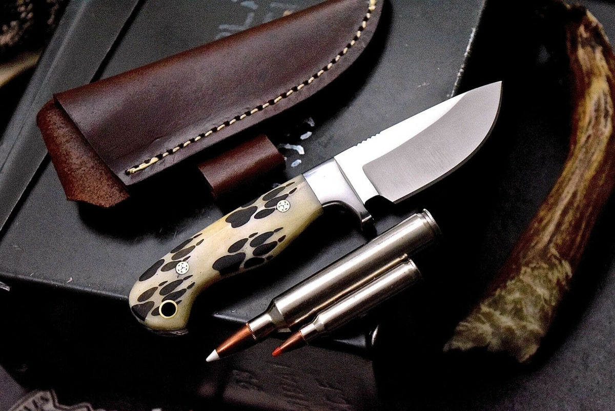 Wolf Two Tone Wood Fixed Blade Knife