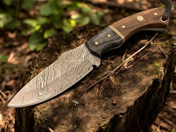 Timberfang – The Ultimate Handmade Damascus Deer Knife