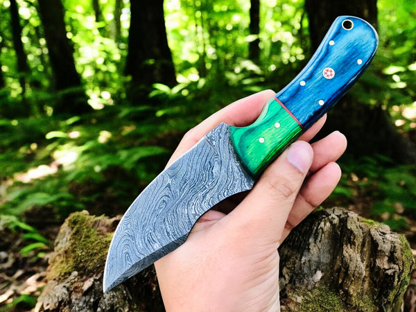 Timberwolf – Custom Damascus Hunting Knife