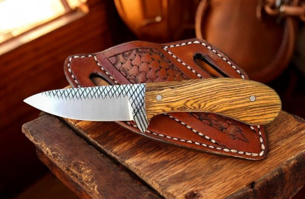 Handmade Cowboy Belt Knife and Western Sheath - Rugged Elegance