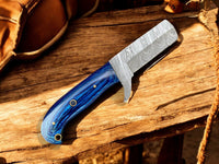 Bull Cutter Knife - Precision Crafted Damascus Steel Blade

